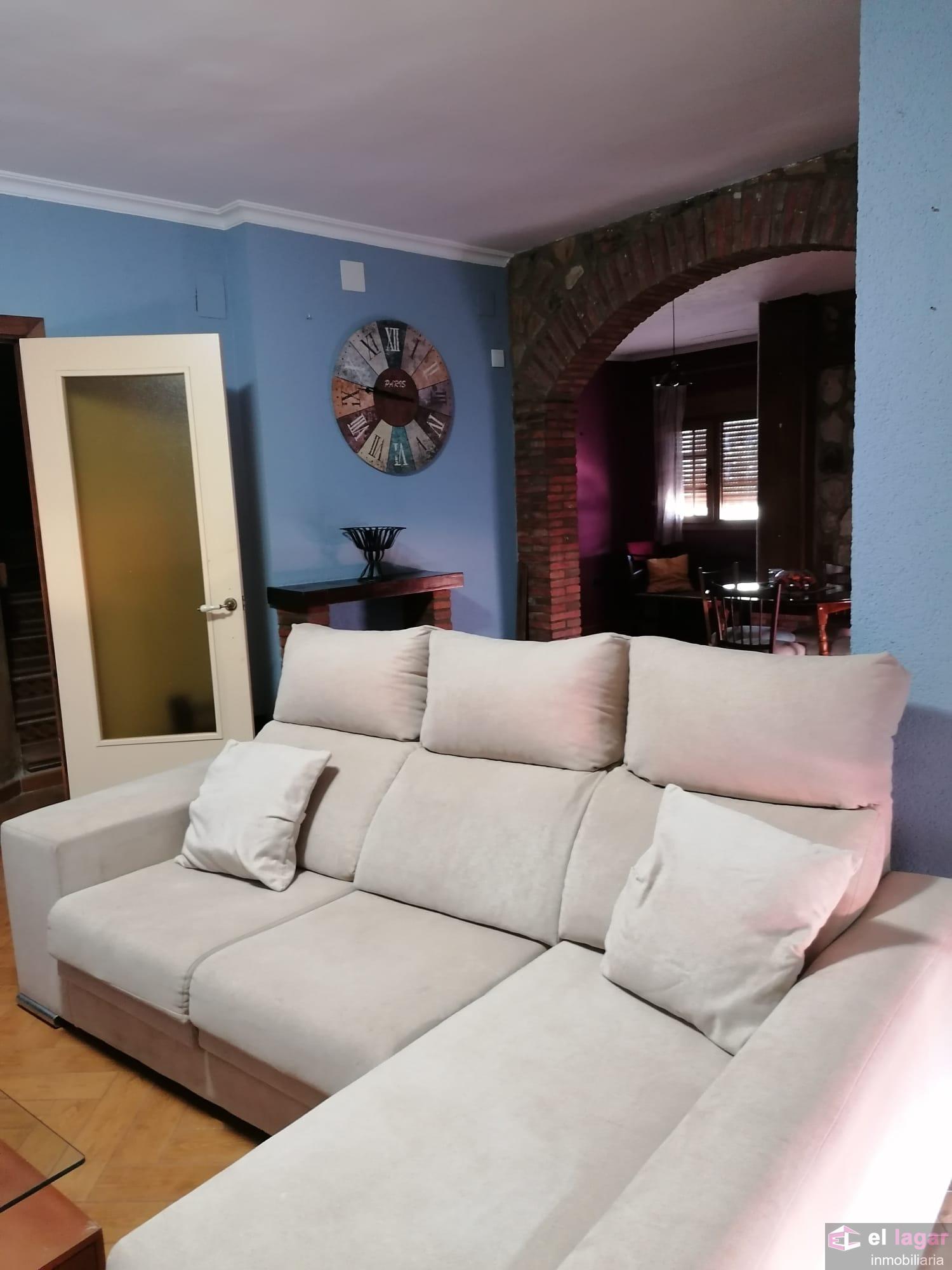 For rent of duplex in Montijo