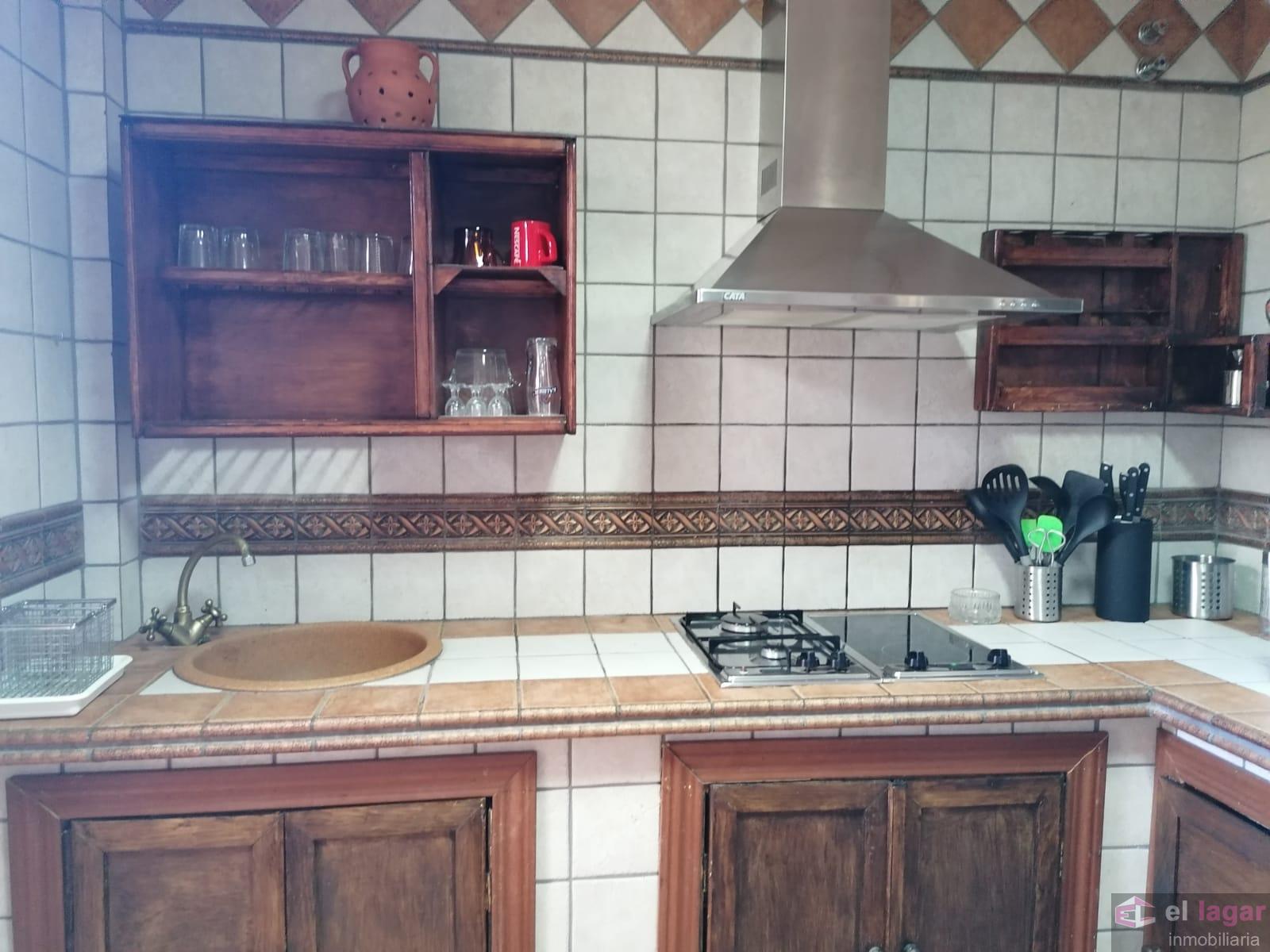 For rent of duplex in Montijo