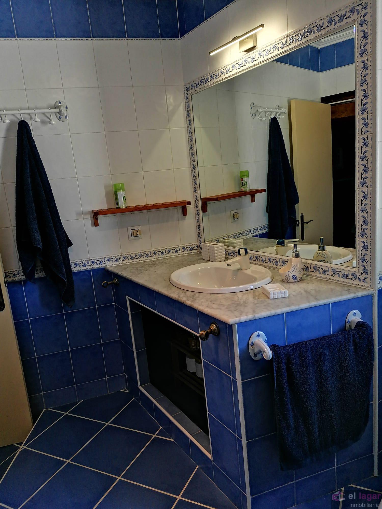 For rent of duplex in Montijo