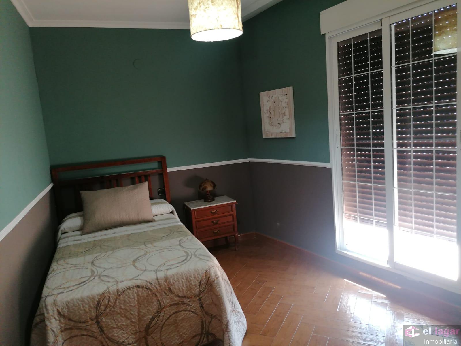 For rent of duplex in Montijo