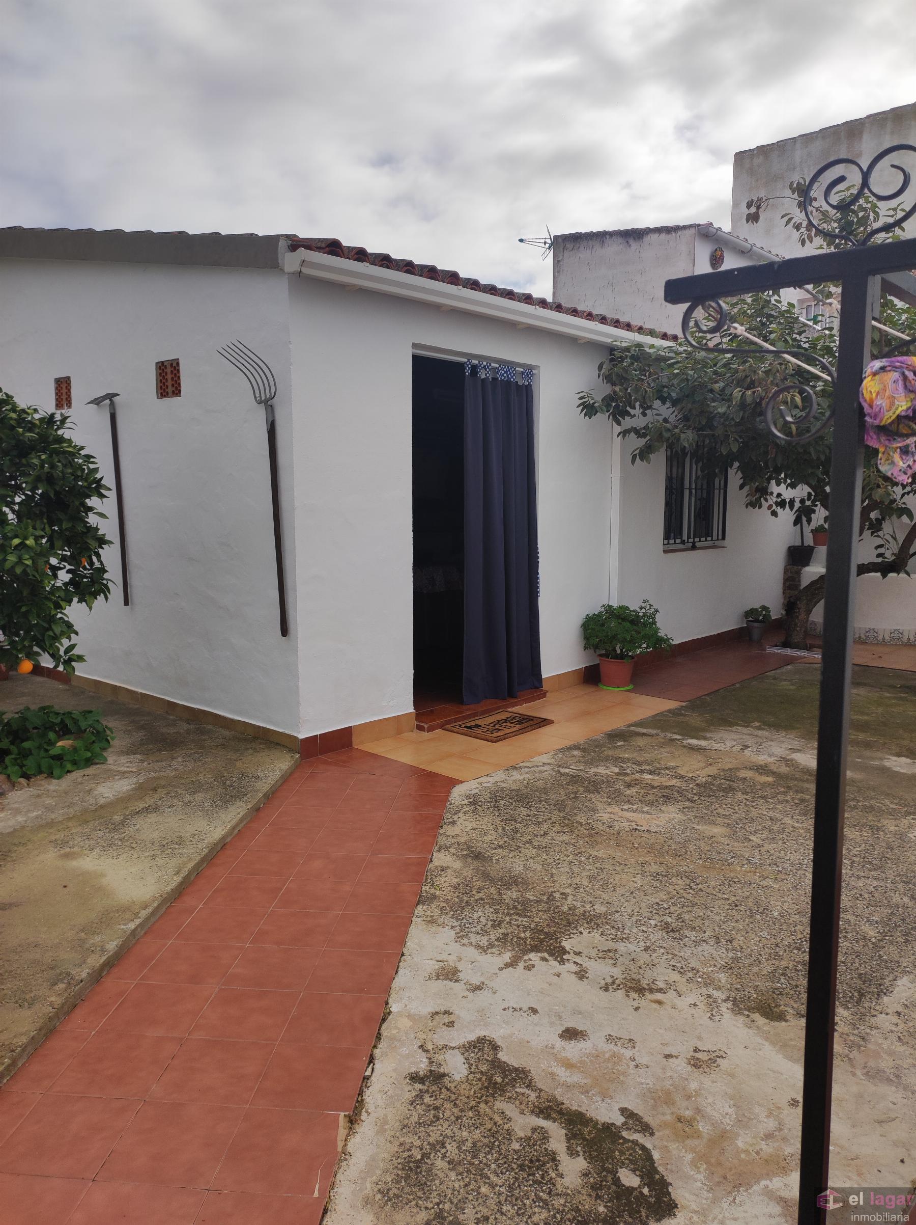 For sale of house in Torremayor