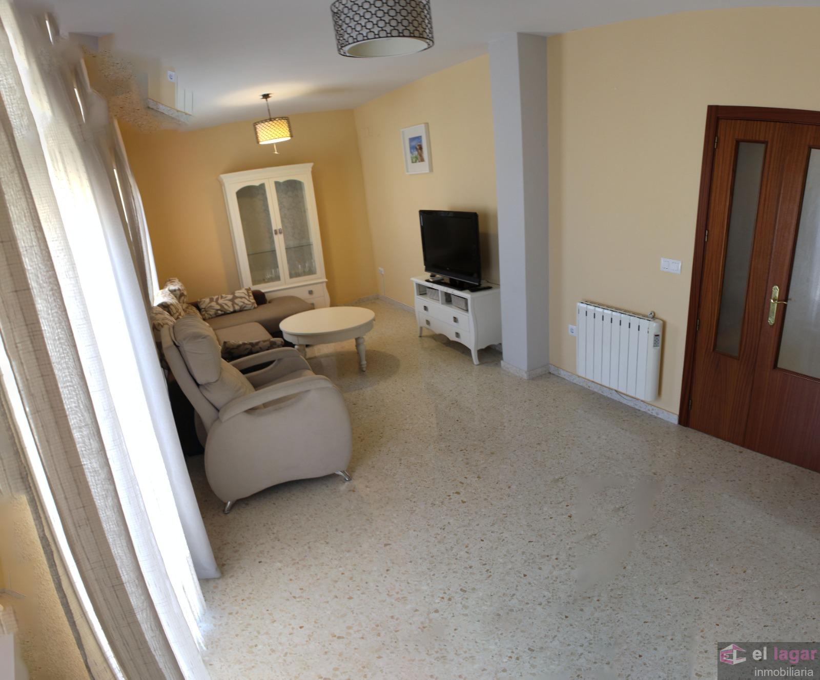 For sale of flat in Montijo