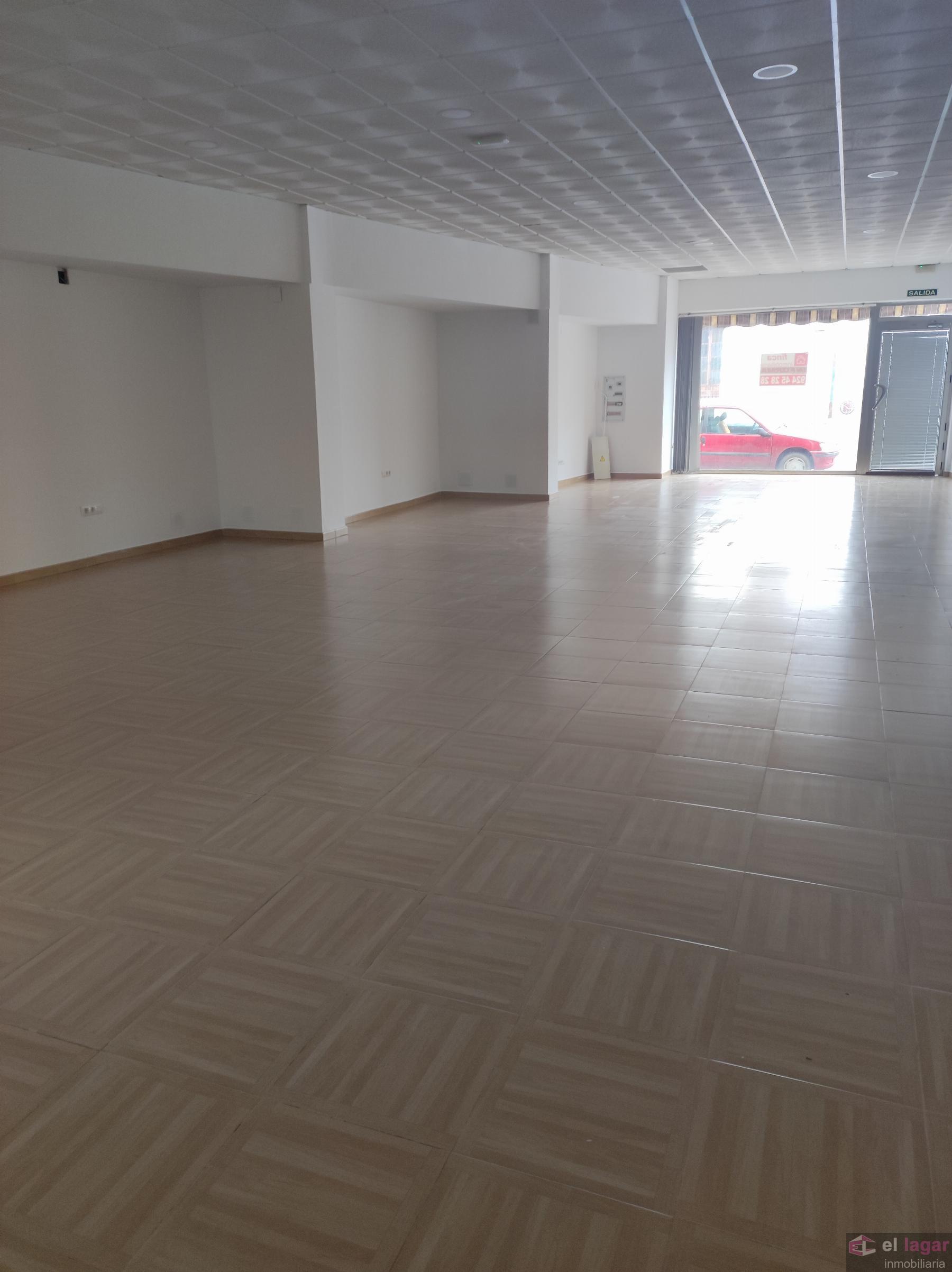 Alquiler de local comercial en Montijo