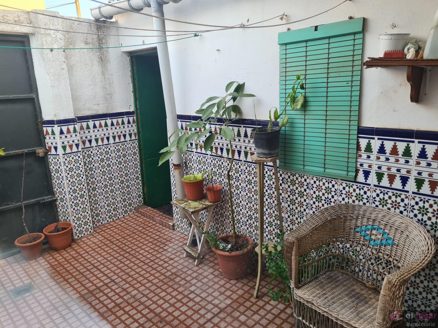 For sale of house in Puebla de la Calzada