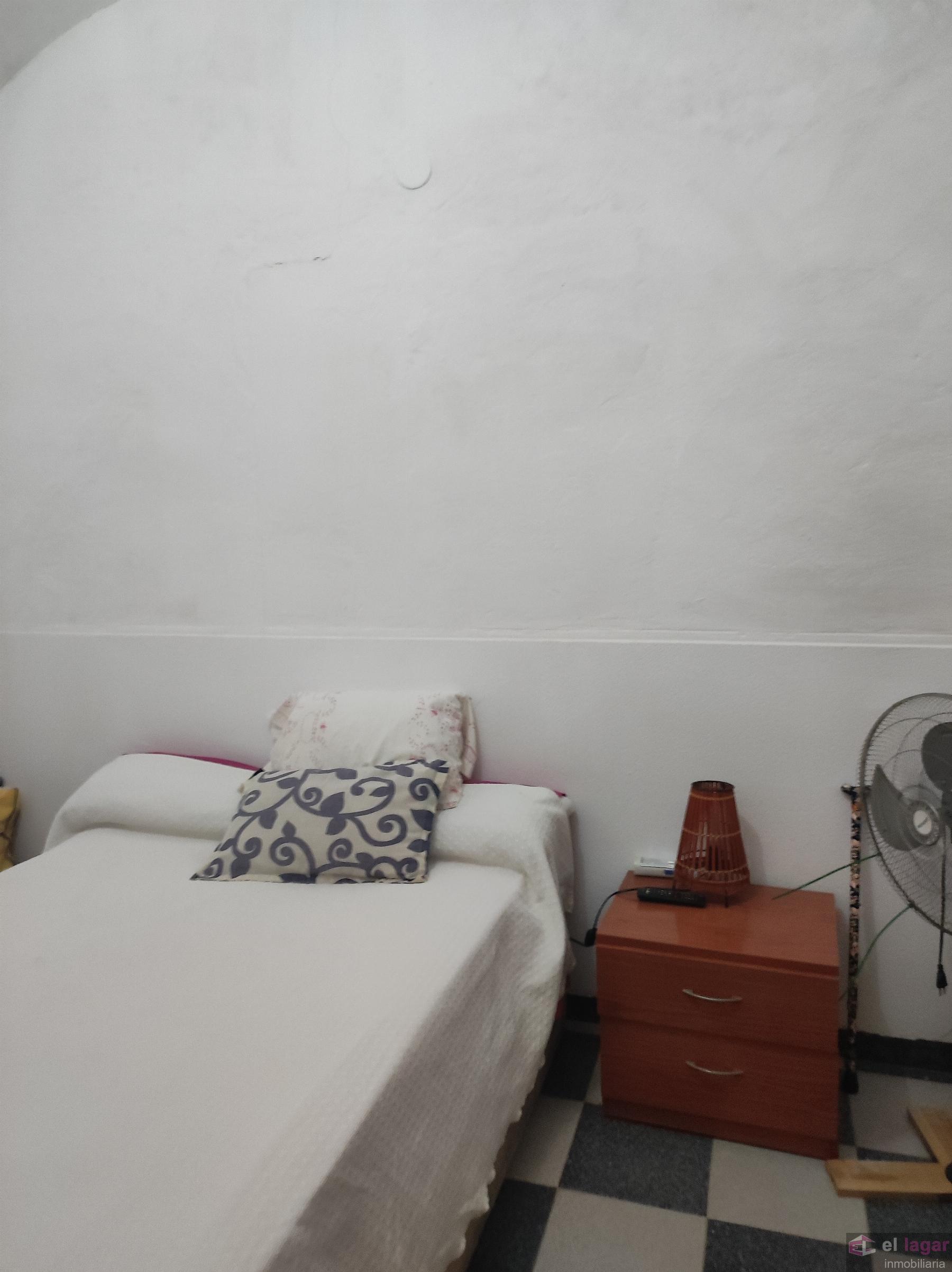 For sale of house in Torremayor