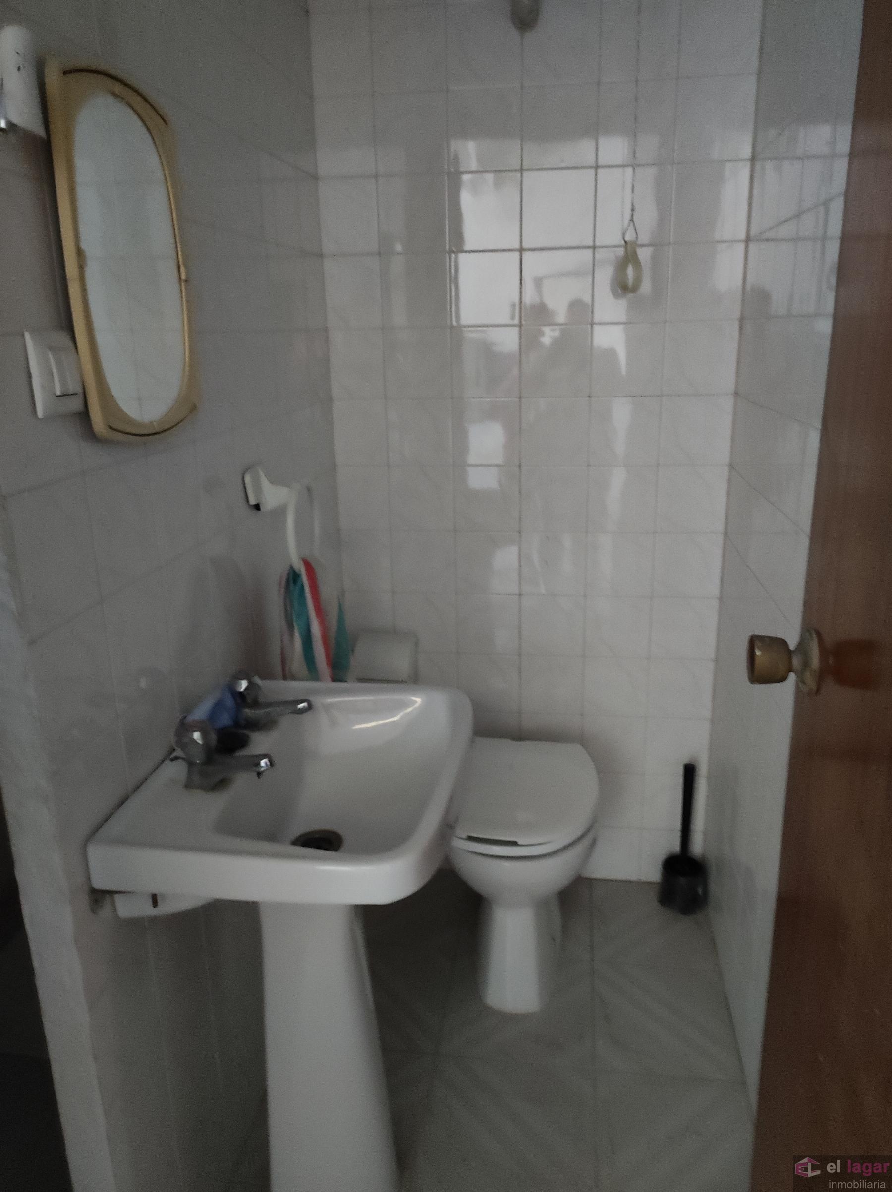 Venta de nave industrial en Montijo