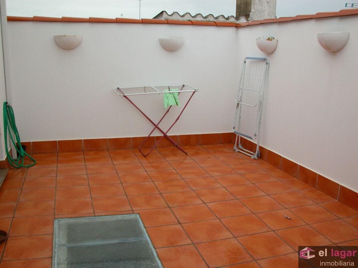 For rent of house in Montijo