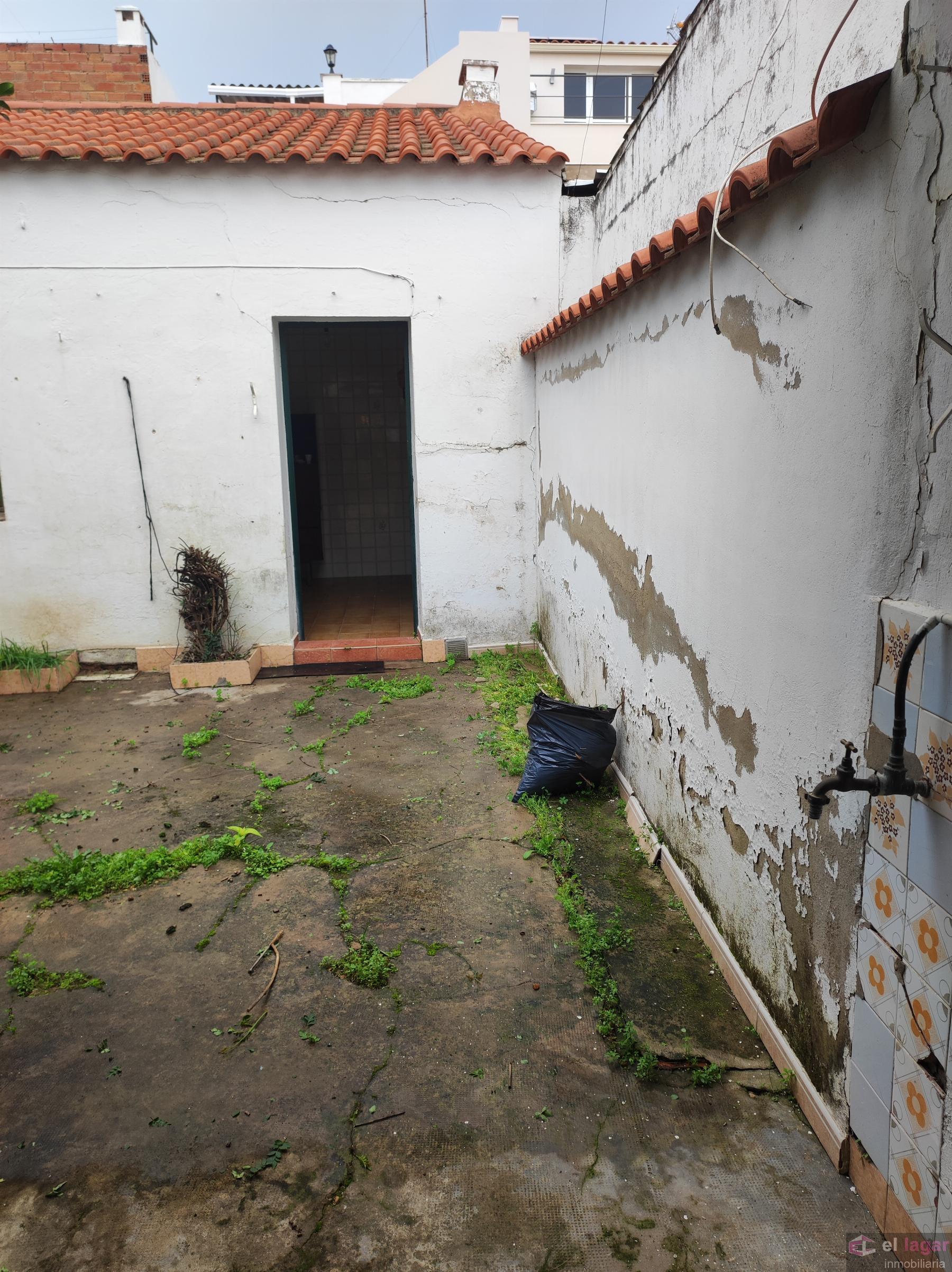For sale of house in Montijo