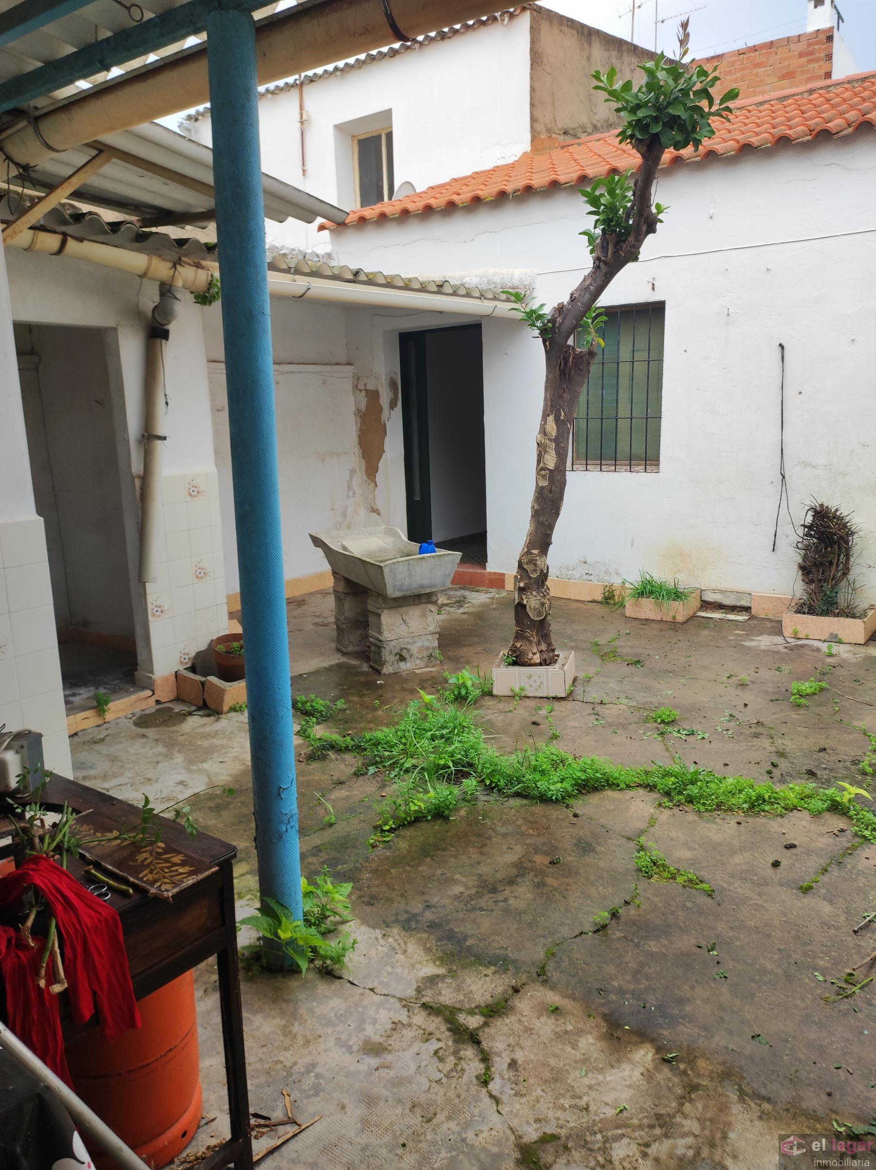 For sale of house in Montijo