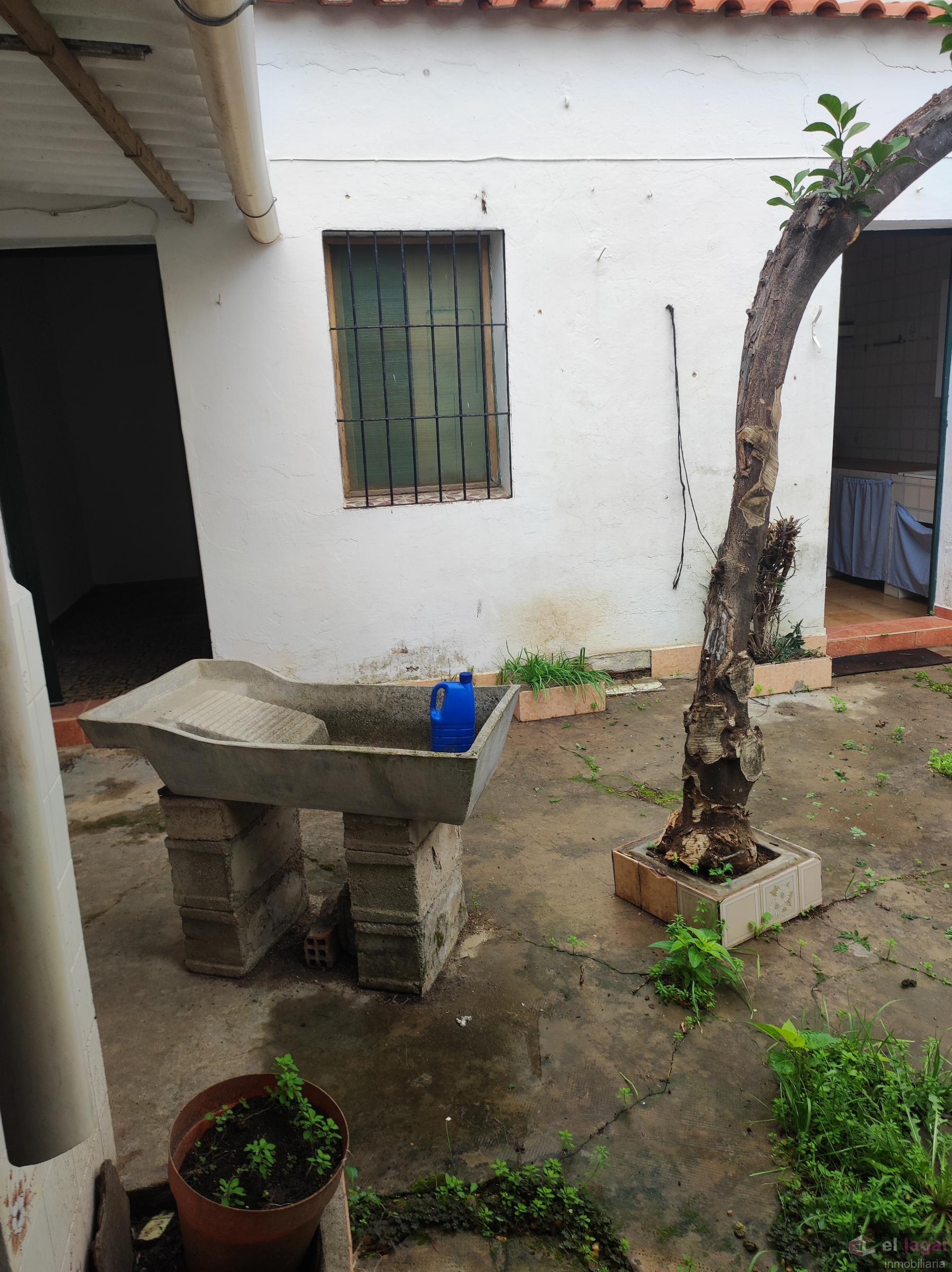 For sale of house in Montijo