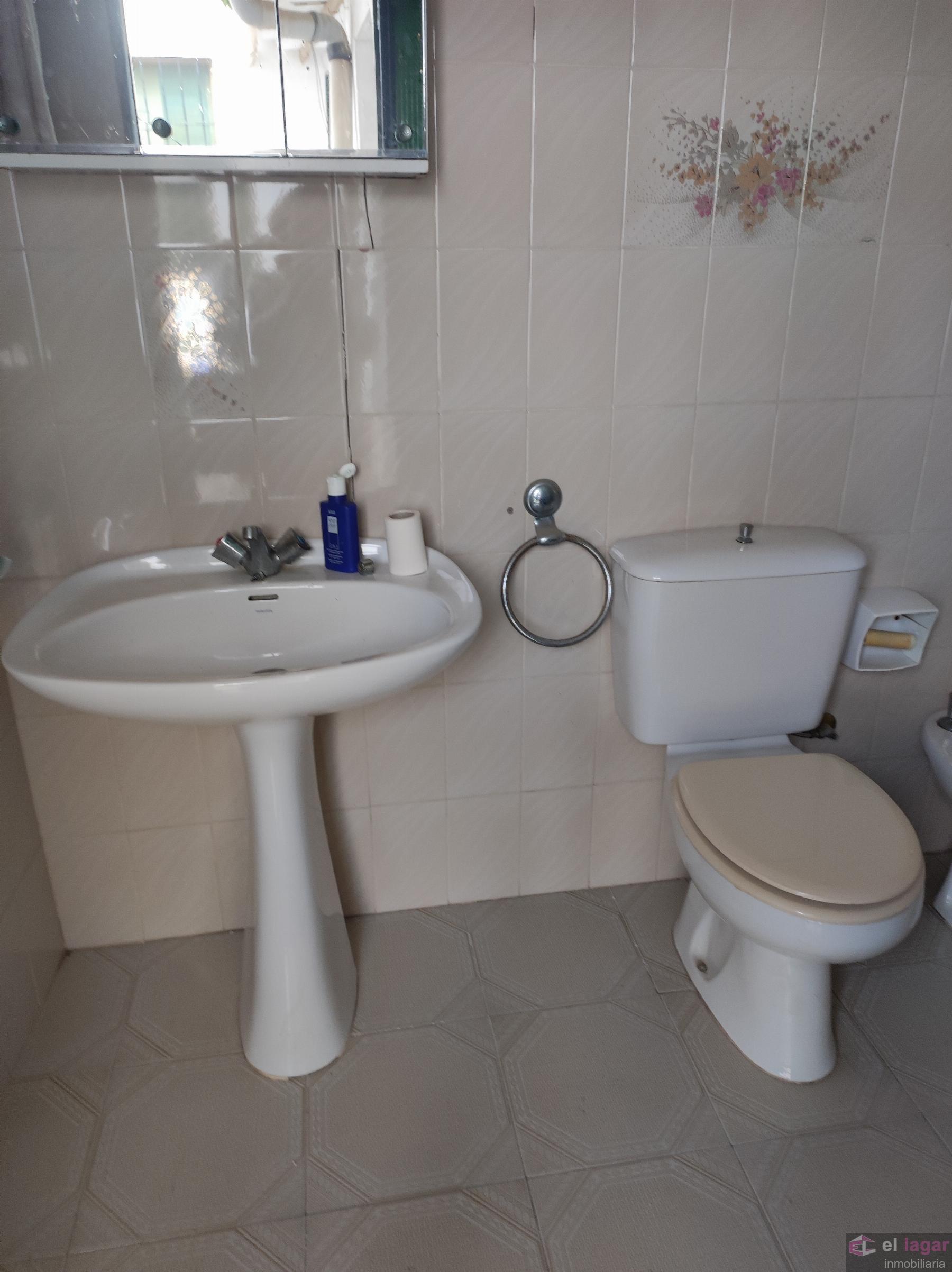 For sale of house in Montijo