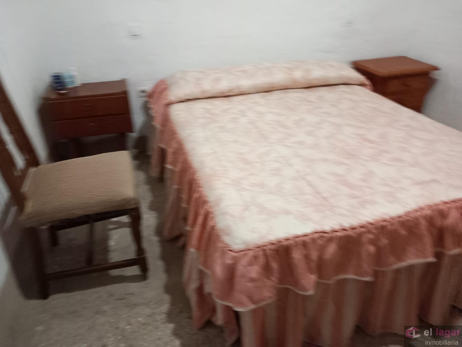 For sale of chalet in Montijo
