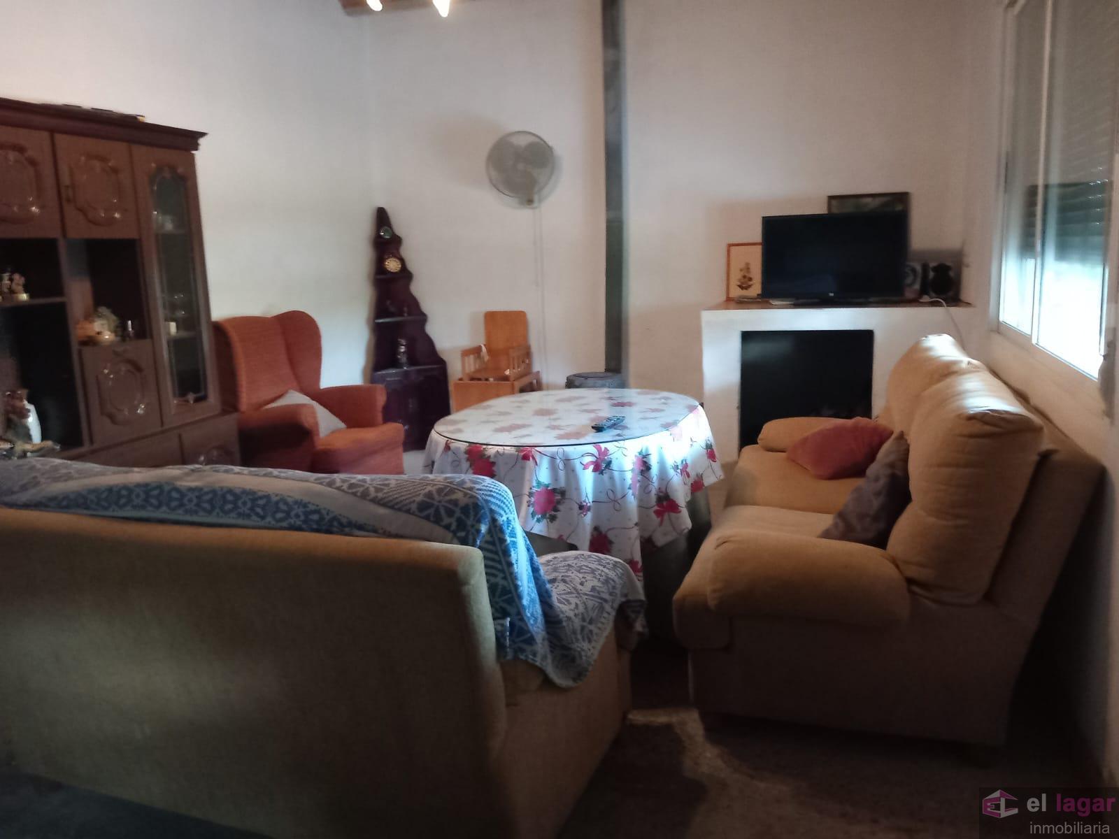 For sale of chalet in Montijo