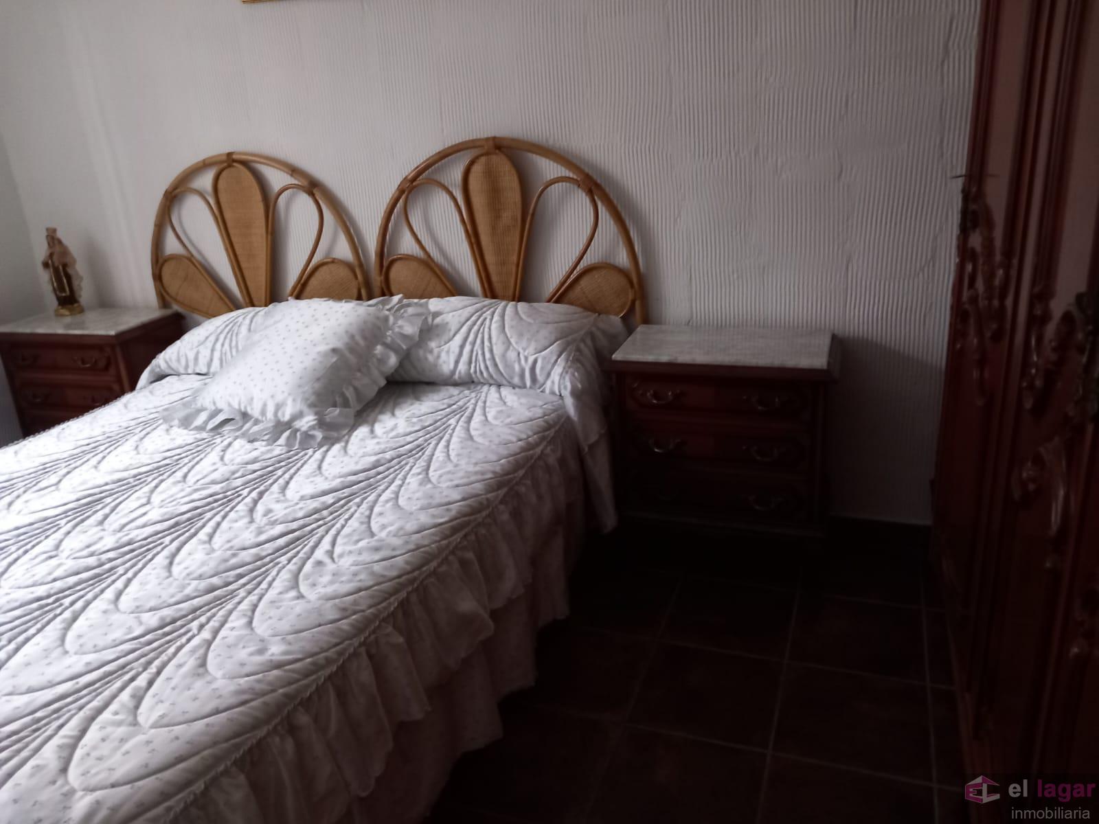 For sale of chalet in Montijo