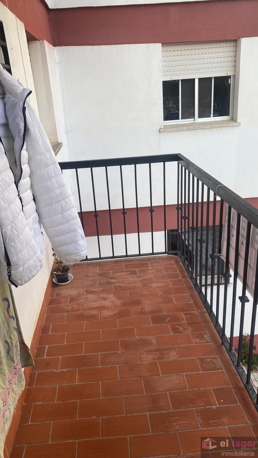 For sale of flat in Montijo