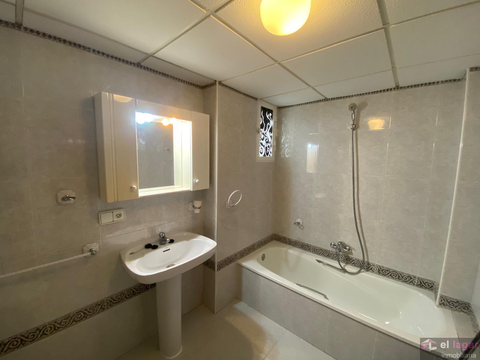 For rent of flat in Montijo