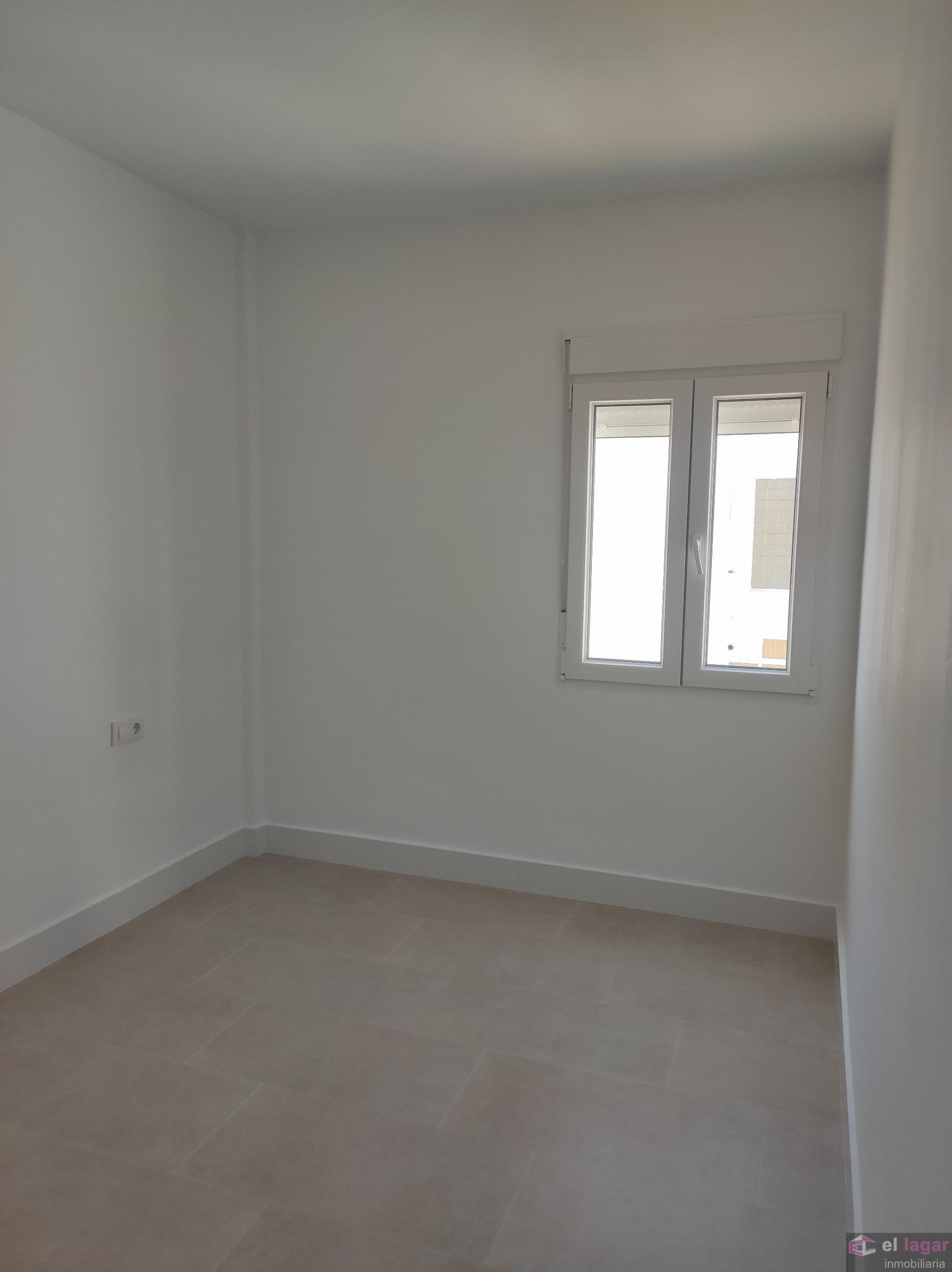 For rent of apartment in Montijo