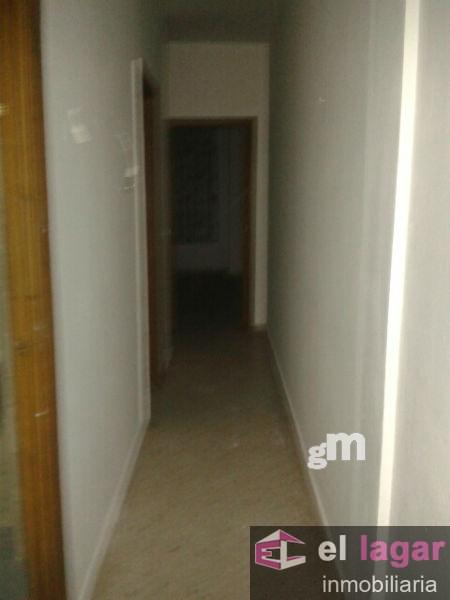 For sale of flat in Puebla de la Calzada