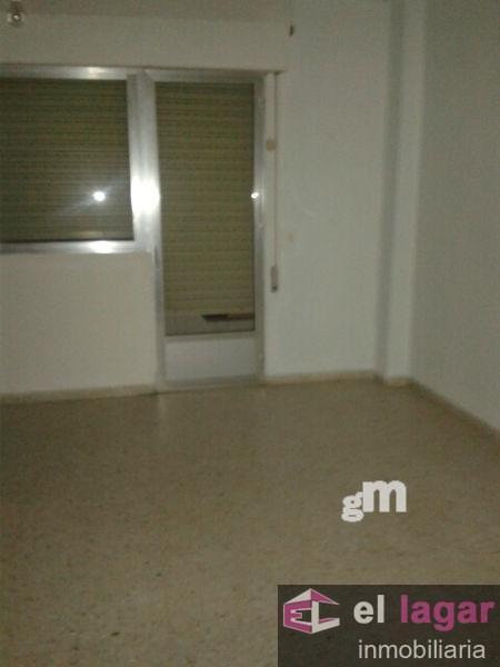 For sale of flat in Puebla de la Calzada