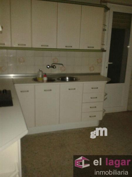 For sale of flat in Puebla de la Calzada