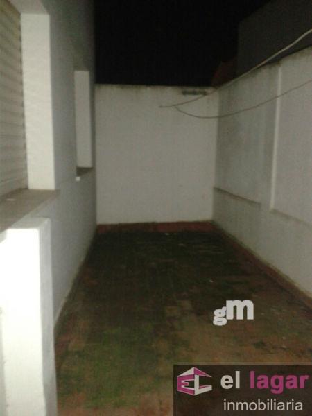 For sale of flat in Puebla de la Calzada