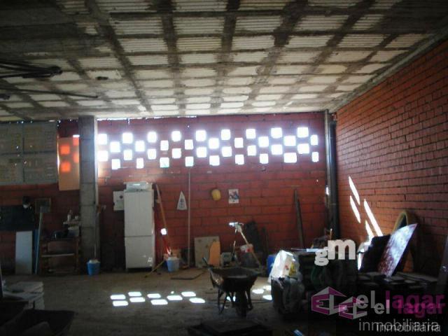 For sale of commercial in Montijo