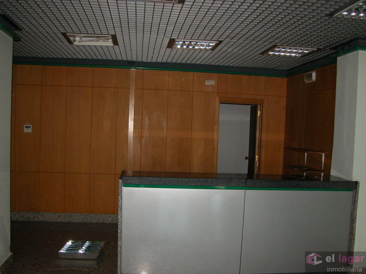 For rent of commercial in Puebla de la Calzada