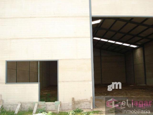 For sale of industrial plant/warehouse in Puebla de la Calzada