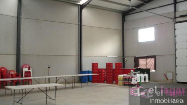 For rent of industrial plant/warehouse in Lobón