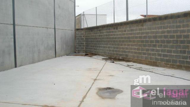 For rent of industrial plant/warehouse in Lobón