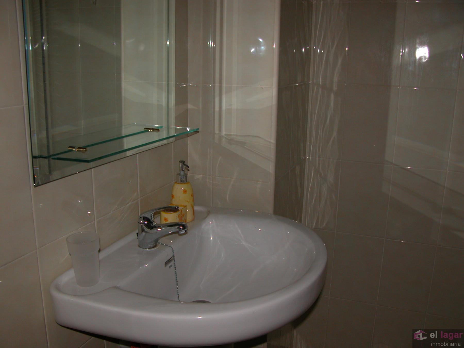 For sale of flat in Montijo