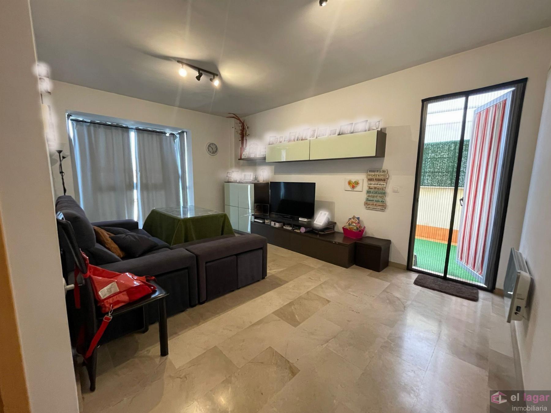 For sale of flat in Montijo