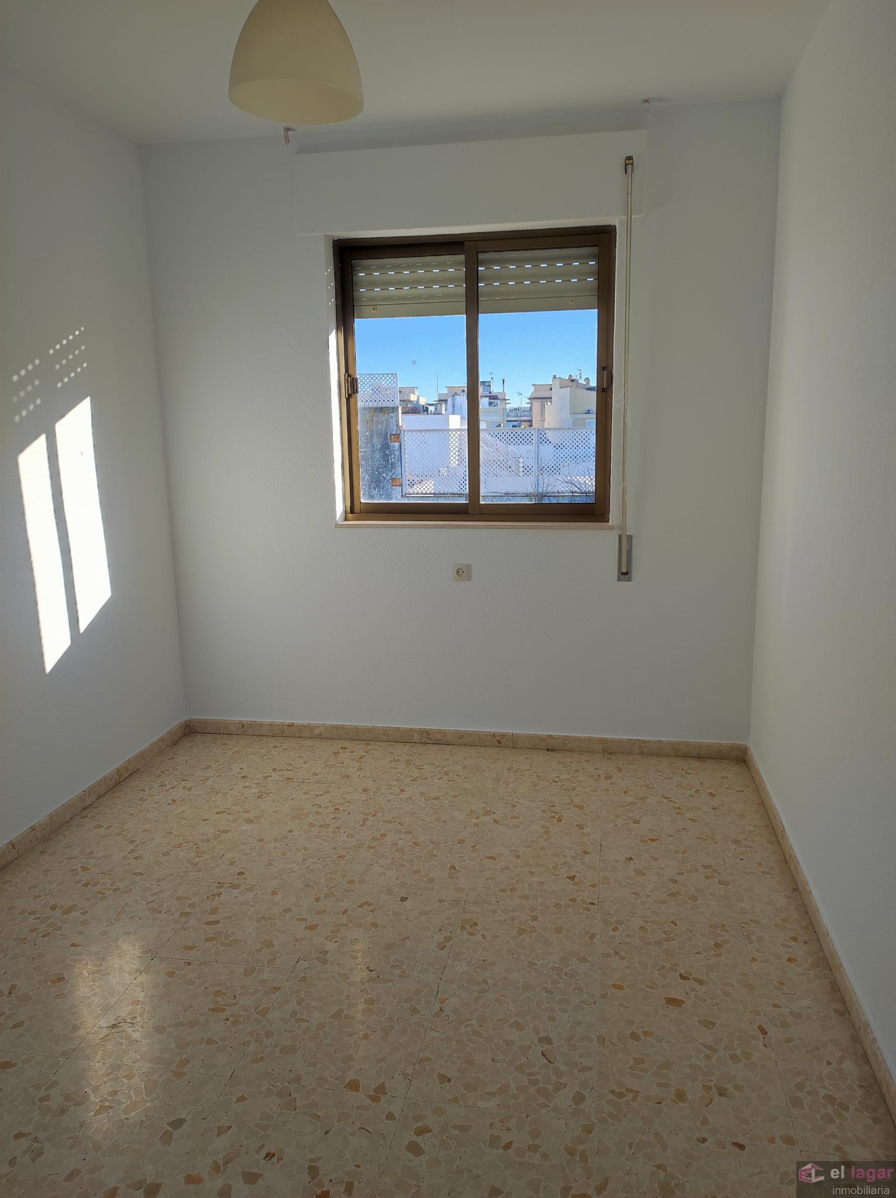 Venta de piso en Montijo