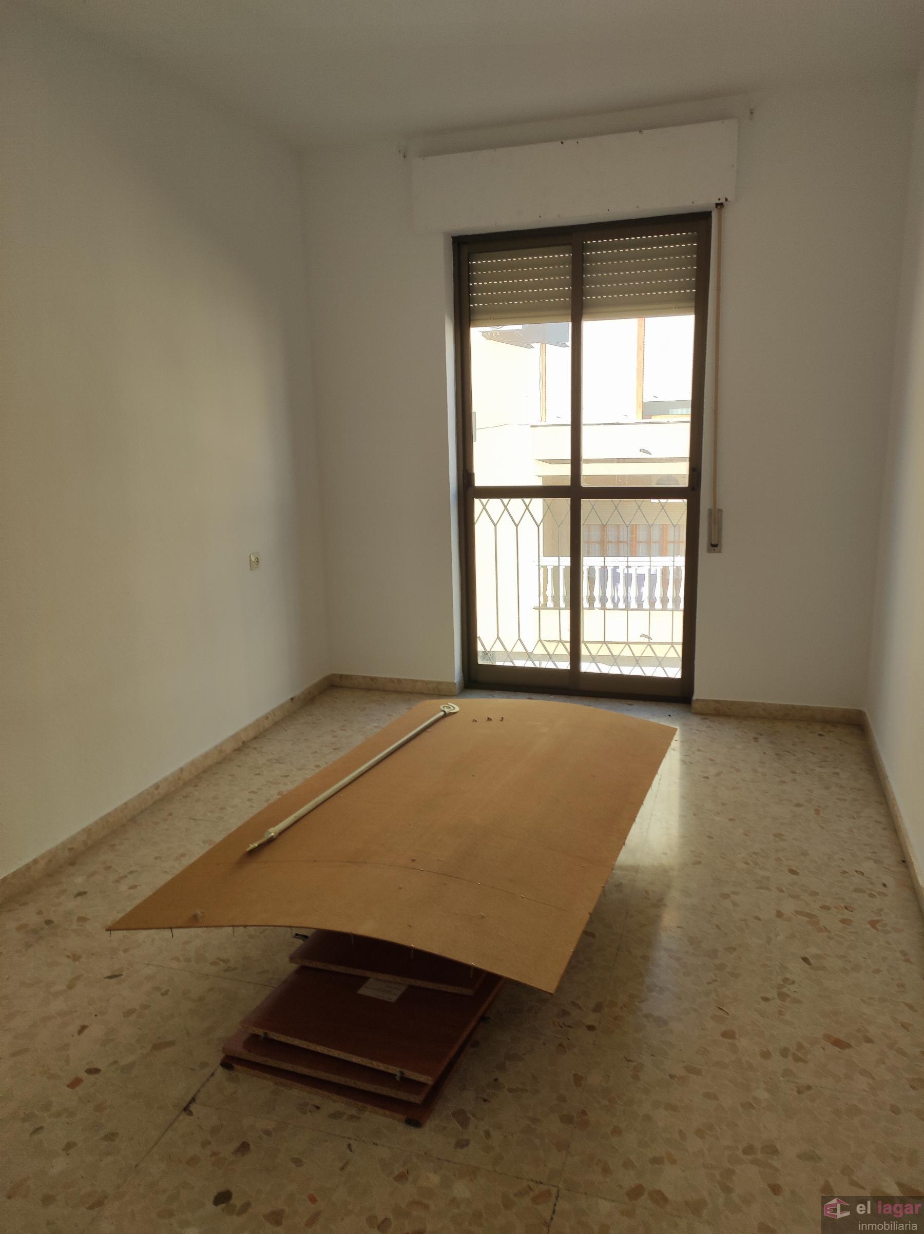 Venta de piso en Montijo