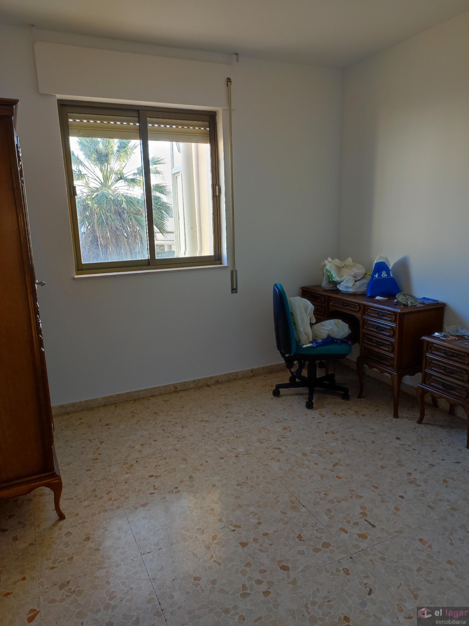 Venta de piso en Montijo