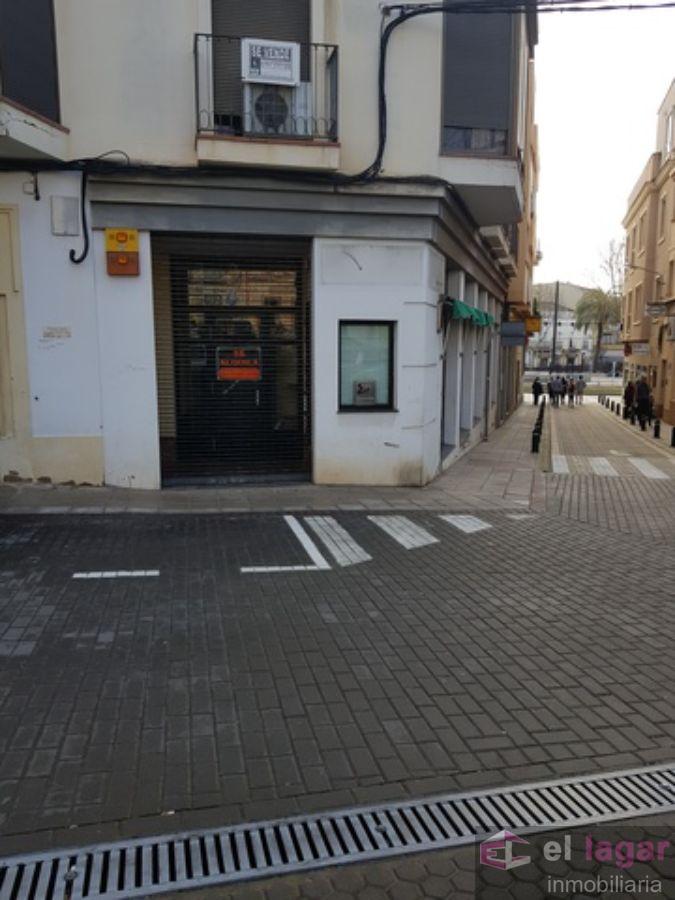 Alquiler de local comercial en Montijo