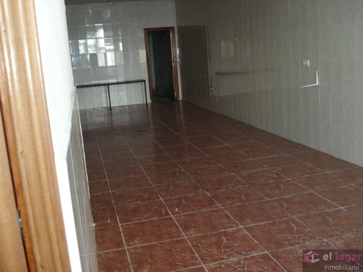 Alquiler de local comercial en Montijo