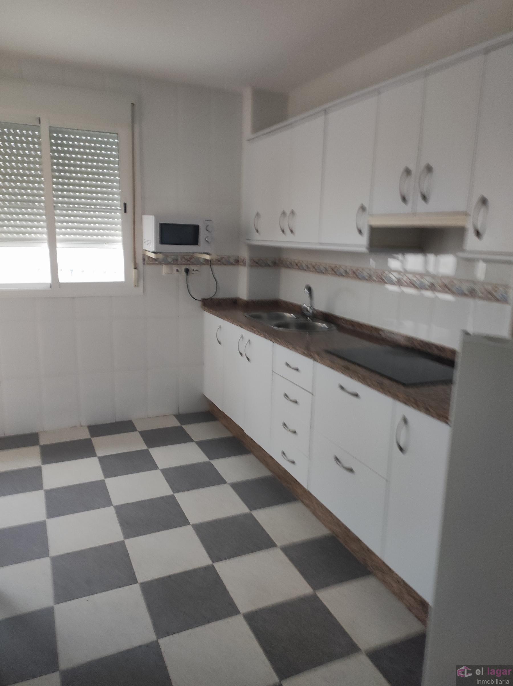 For rent of flat in Montijo