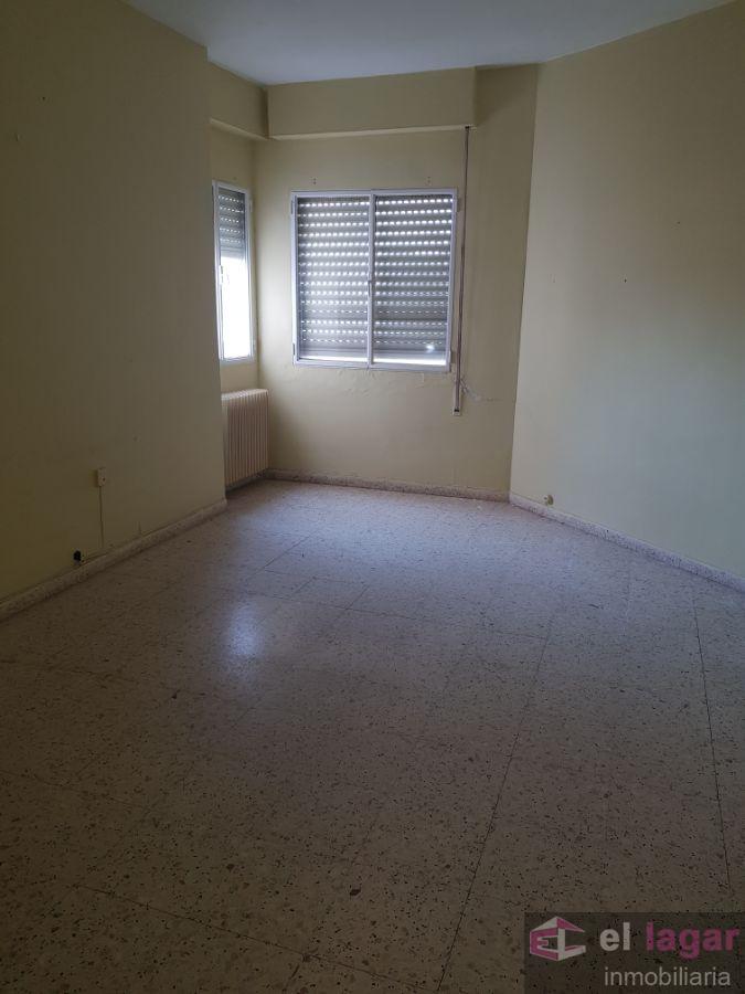 For sale of flat in Montijo