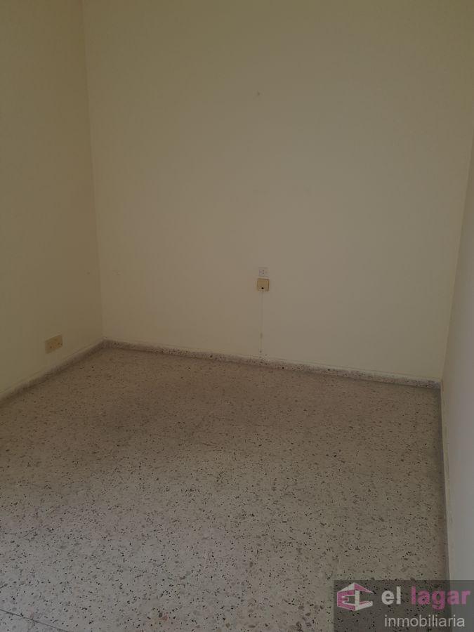 For sale of flat in Montijo