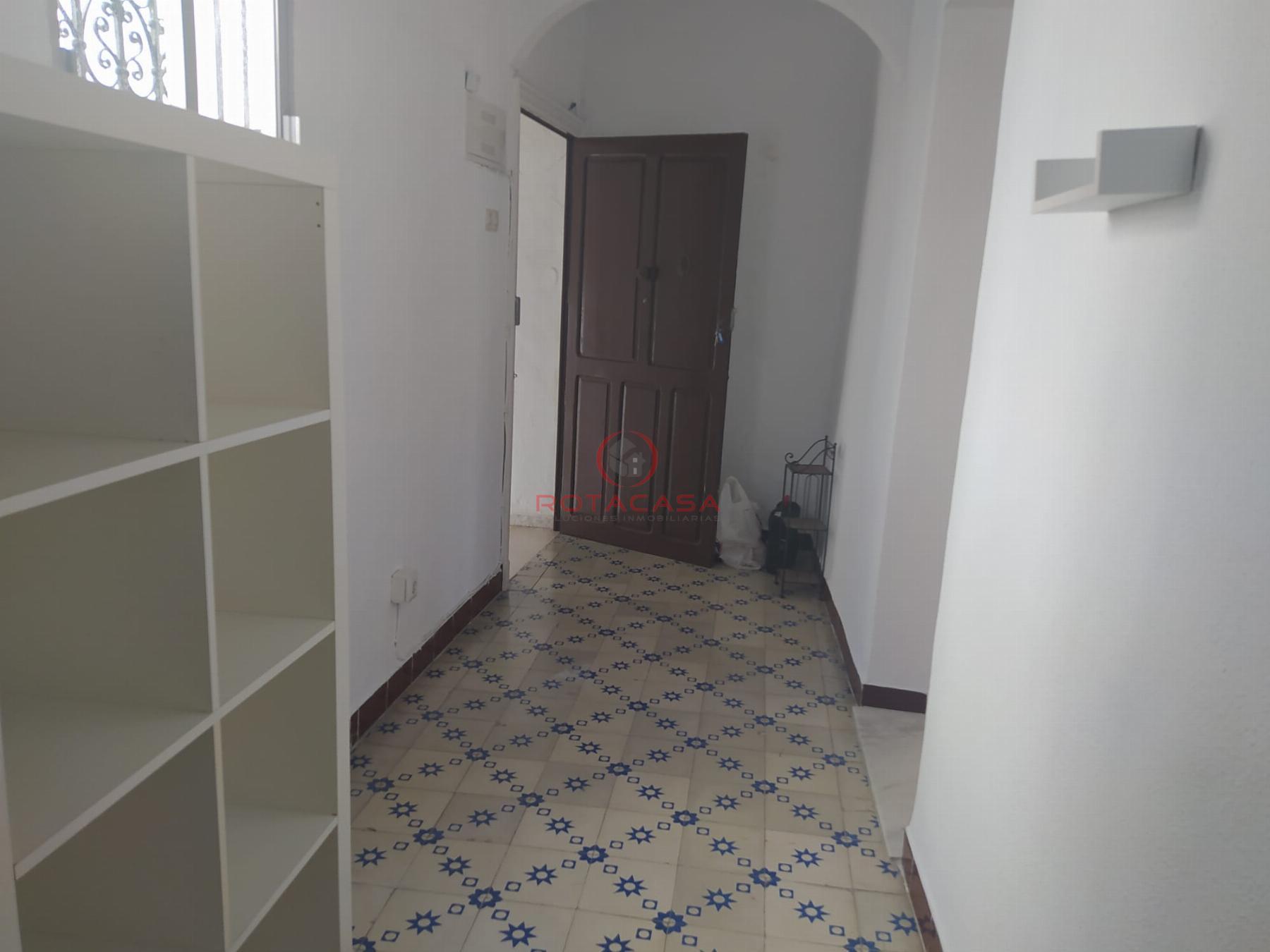 For sale of apartment in Rota