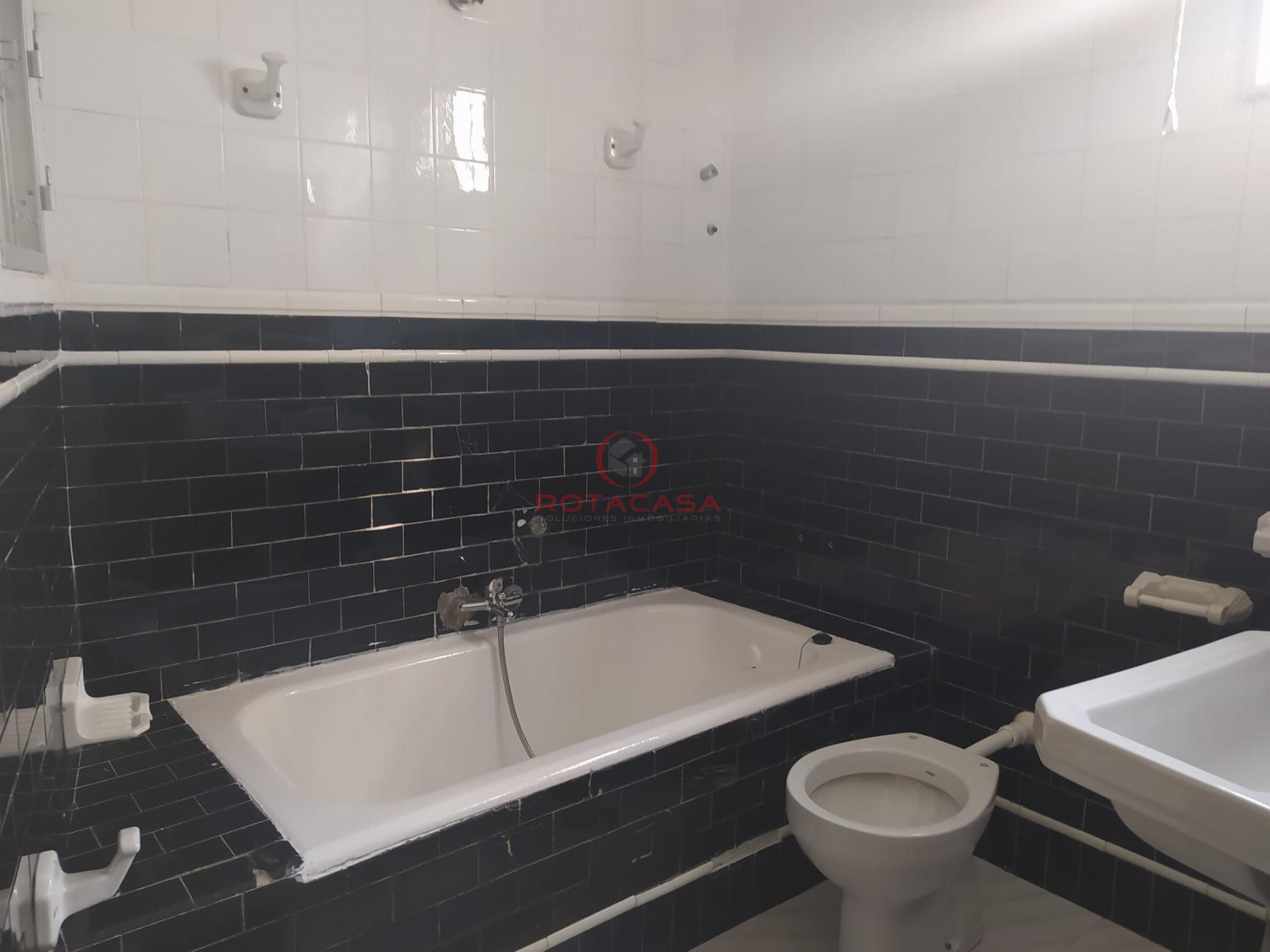 For sale of apartment in Rota