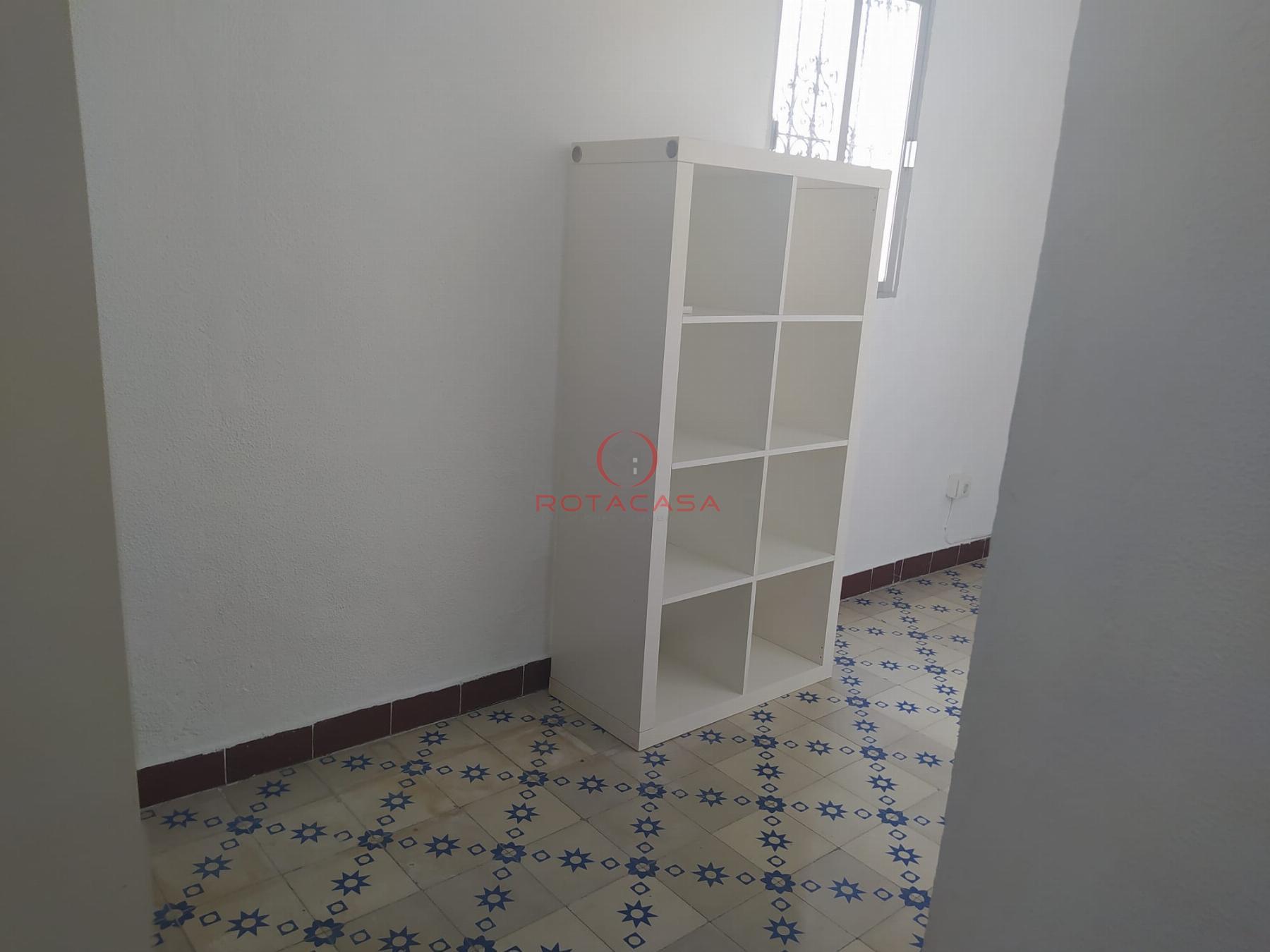 For sale of apartment in Rota