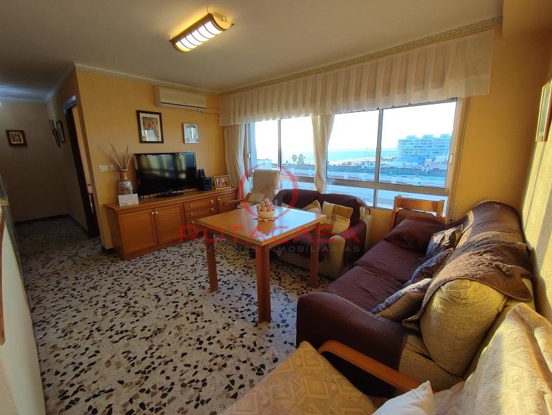 For sale of flat in Rota