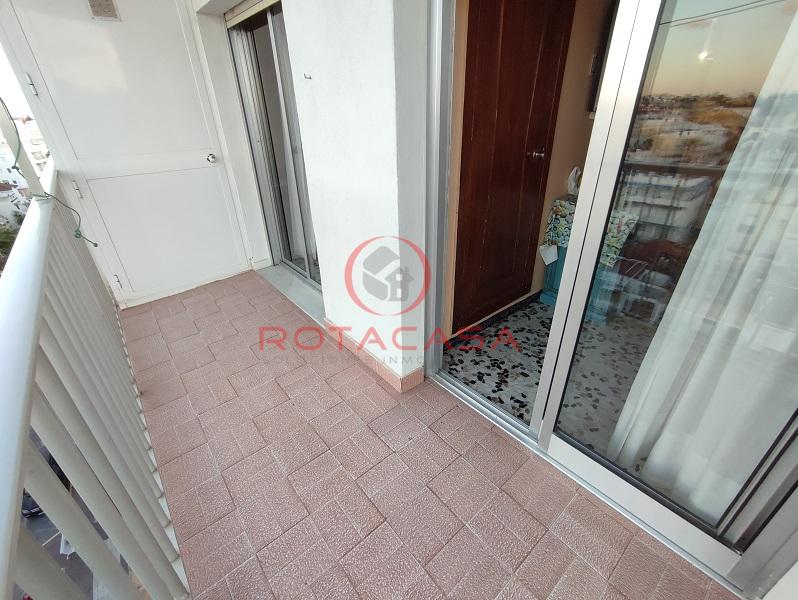 For sale of flat in Rota