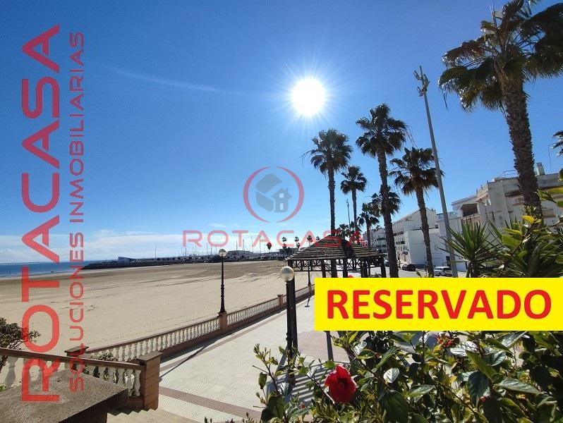For sale of apartment in Rota
