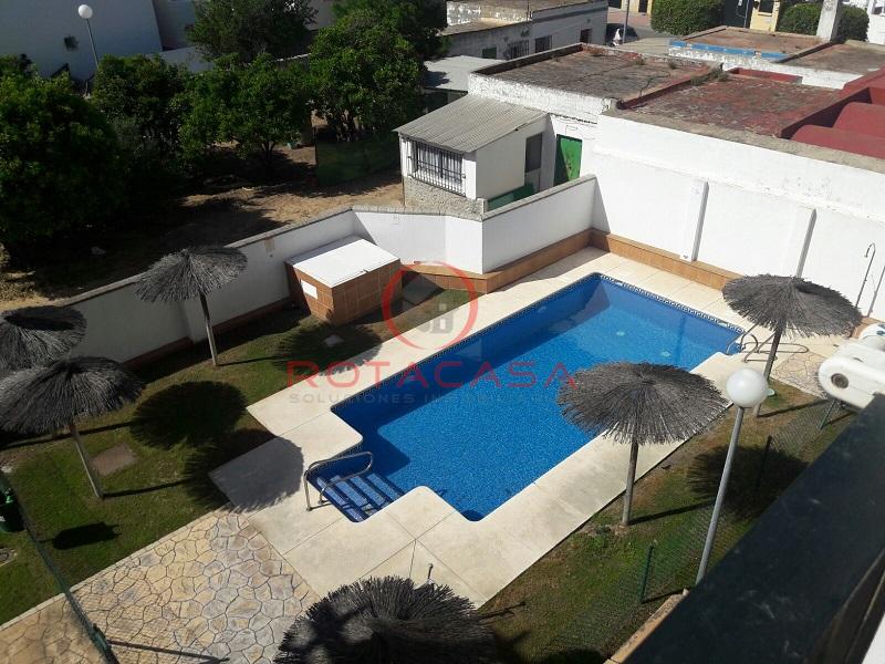 Apartamento en alquiler en LAGUNA DEL MORAL, Rota