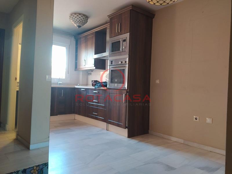 For sale of flat in Rota