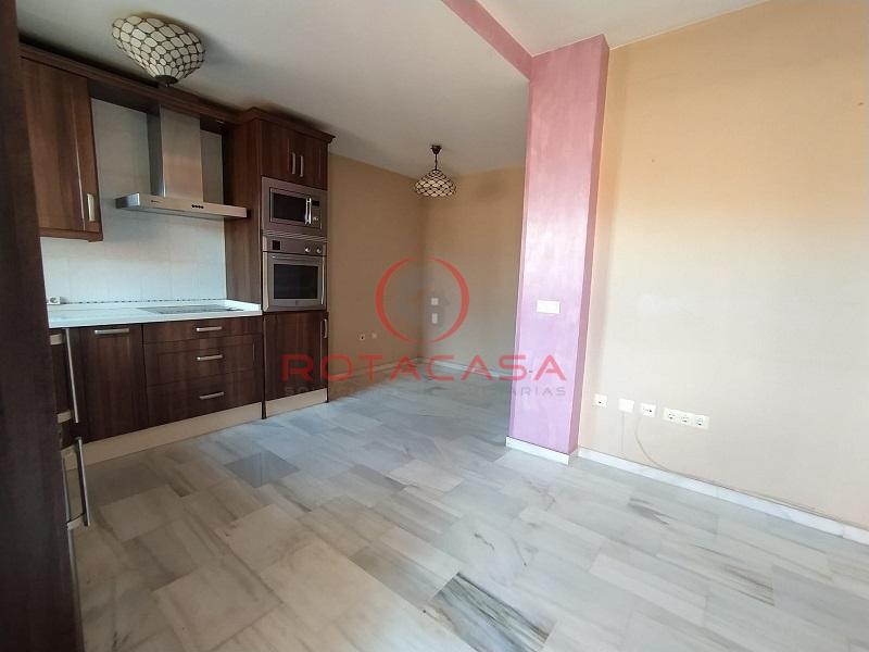 For sale of flat in Rota