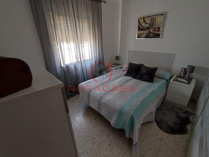 For sale of flat in Rota